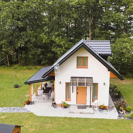 公寓 Domek, Pod Gwiazdami Ropa