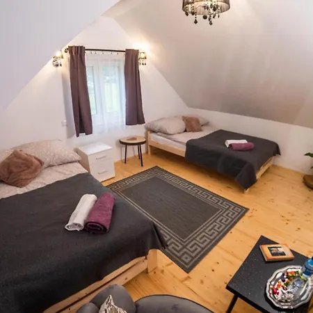 Domek, Pod Gwiazdami *