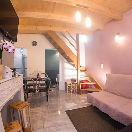 Apartment Domek, Pod Gwiazdami