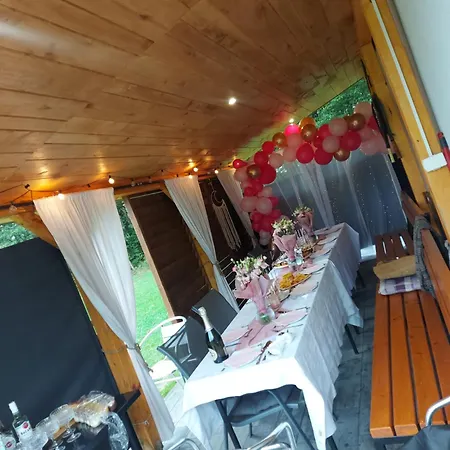 Domek, Pod Gwiazdami 公寓 *